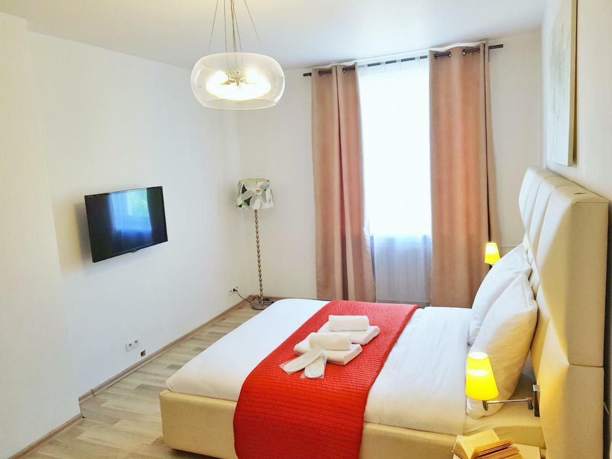 Warsaw Royal Stay Aleja Jana Pawla II Buitenkant foto